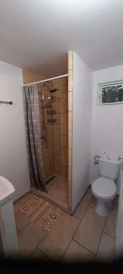 Lelle Lelke Apartmanhaz Balatonlelle Exterior photo